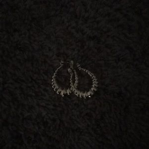 The errands are very good quality the price is low thank you